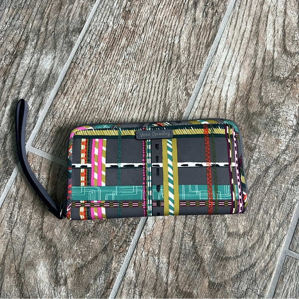 Vera Bradley RFID Protection Wallet Wristlet, Midtown Print, Women’s Accessories